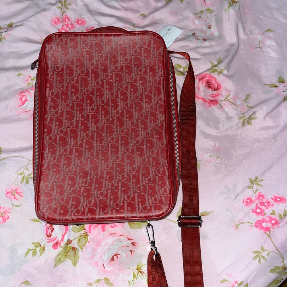 DIOR WORLD TOUR SLING BAG OBLIQUE GALAXY (RED)